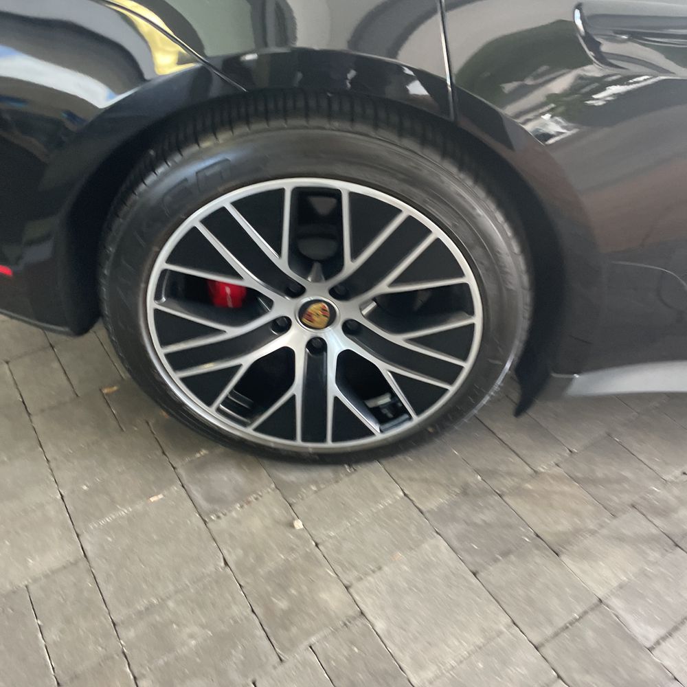 2023 Porsche Taycan 4S