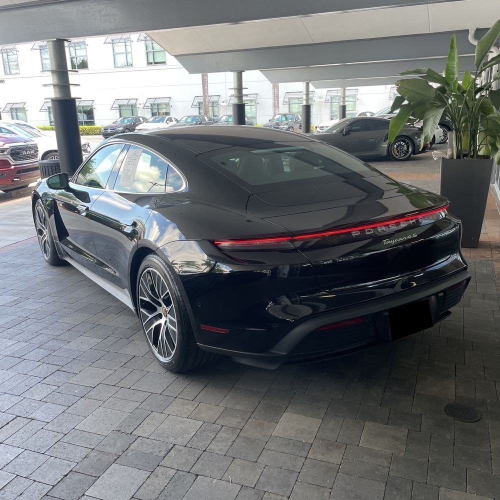 2023 Porsche Taycan 4S