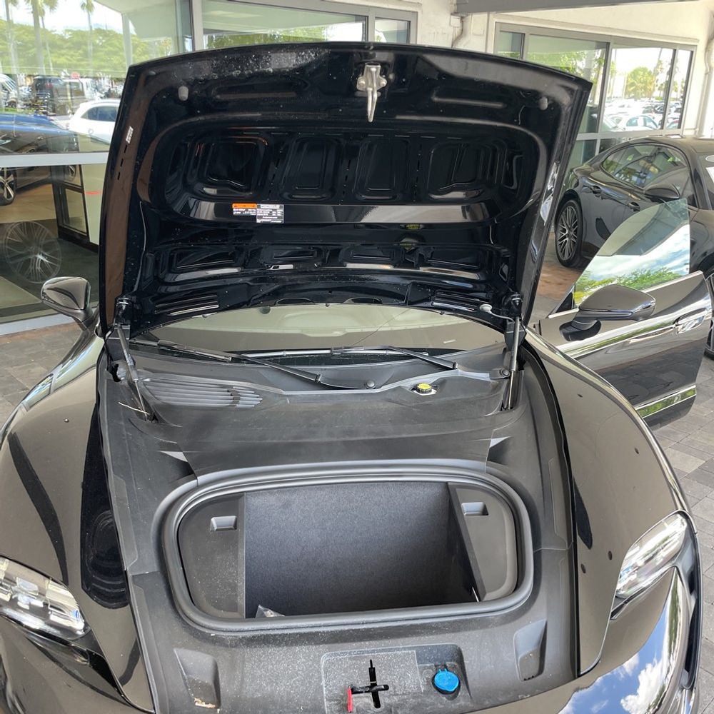 2023 Porsche Taycan 4S