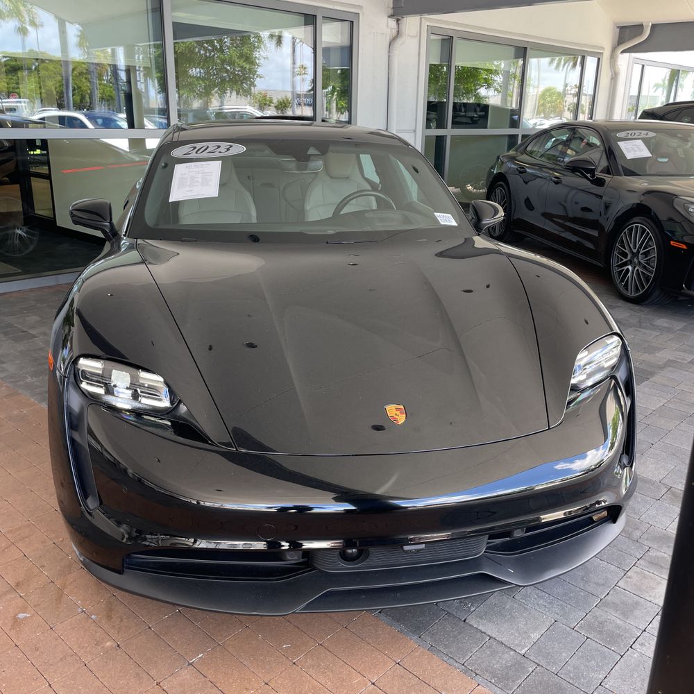 2023 Porsche Taycan 4S
