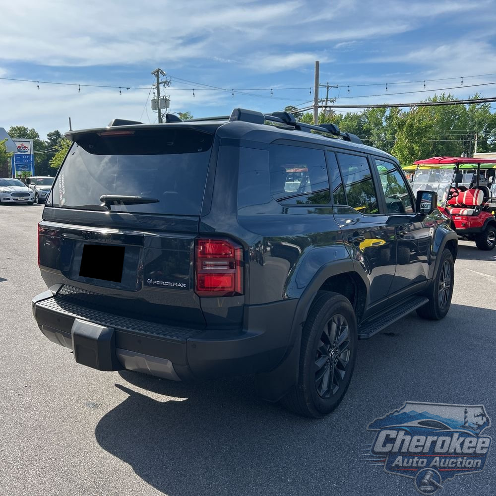2025 Toyota Land Cruiser Base