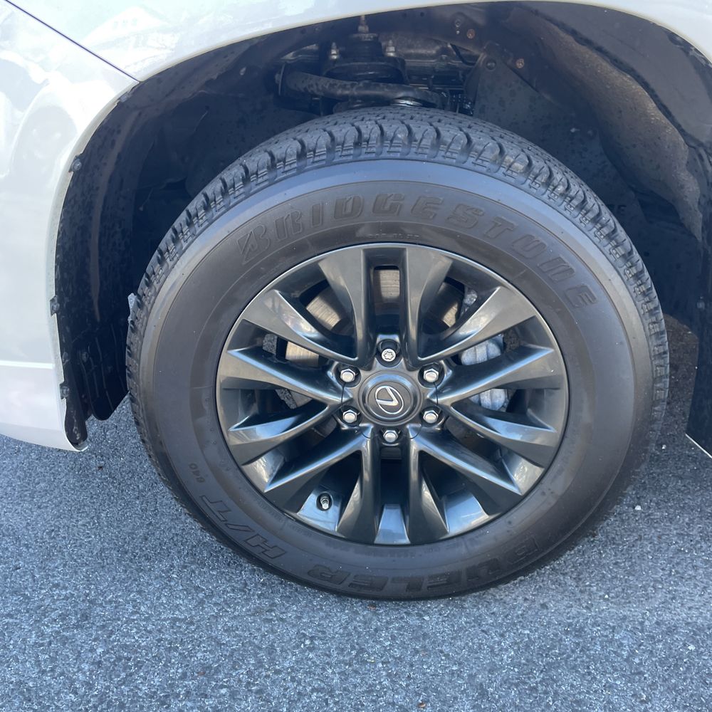 2023 Lexus GX 460 Base