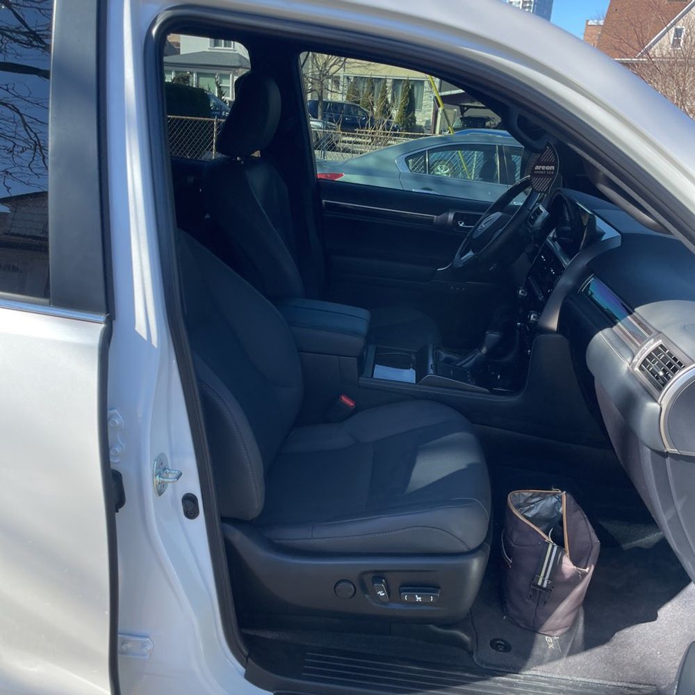 2023 Lexus GX 460 Base