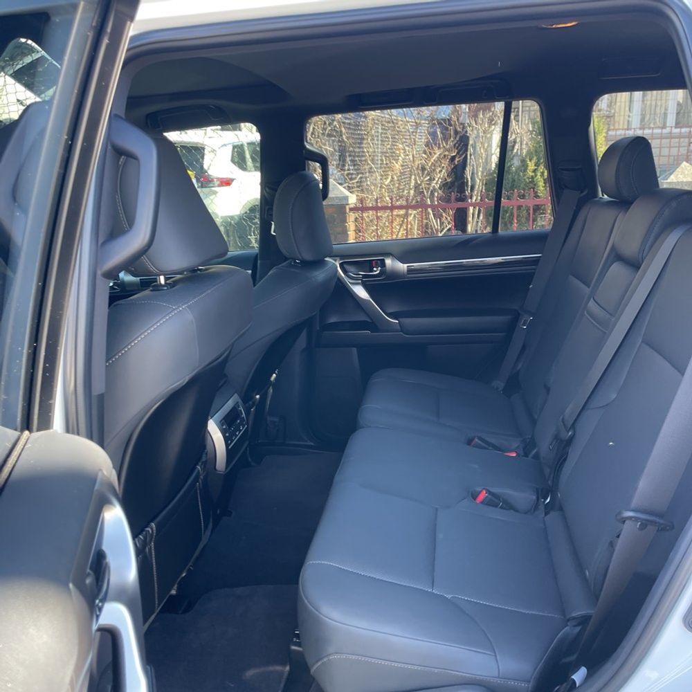 2023 Lexus GX 460 Base