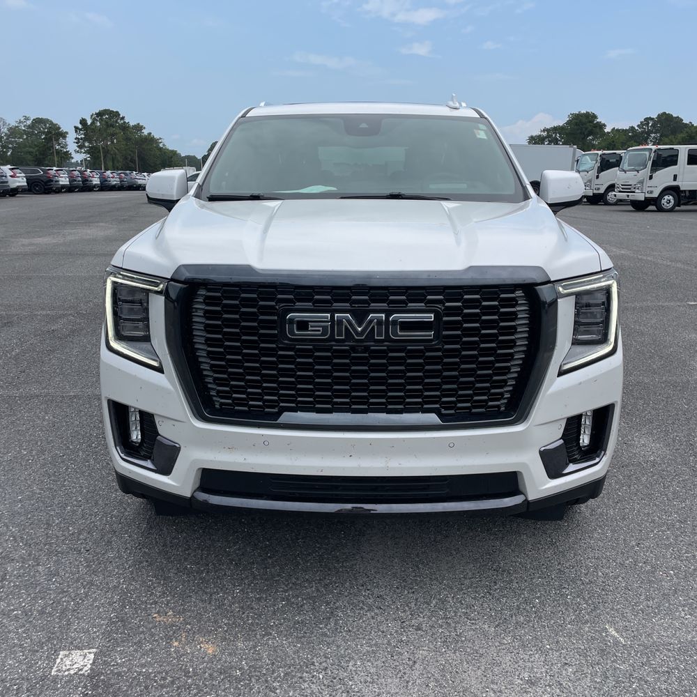 2023 GMC Yukon XL Denali Ultimate