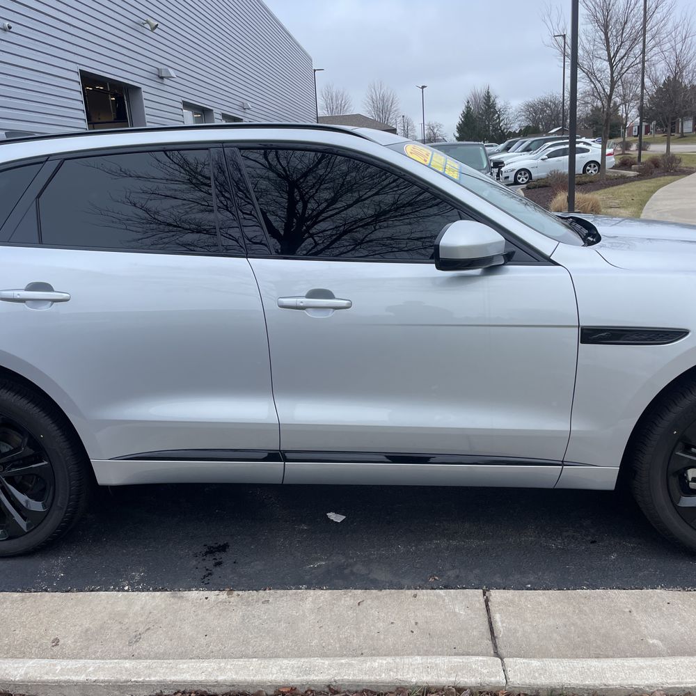 2023 Jaguar F-Pace P400 R-Dynamic S