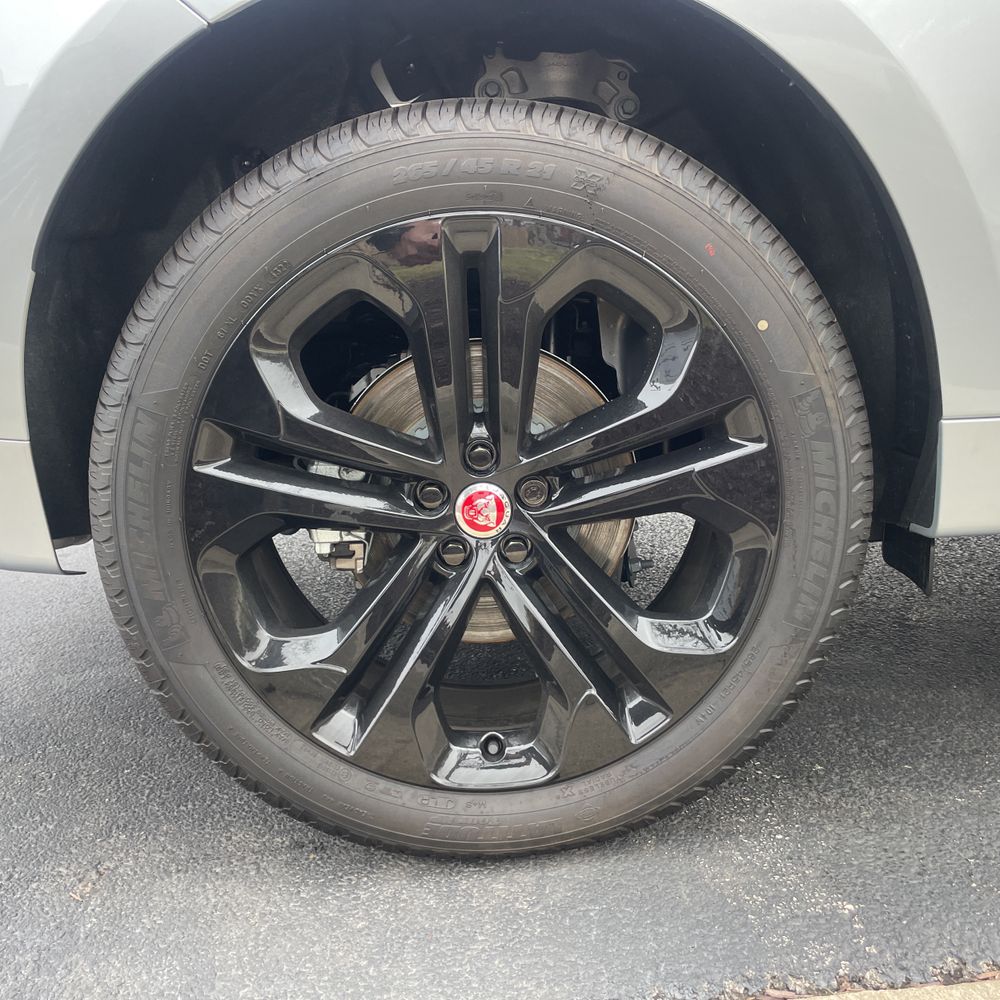 2023 Jaguar F-Pace P400 R-Dynamic S