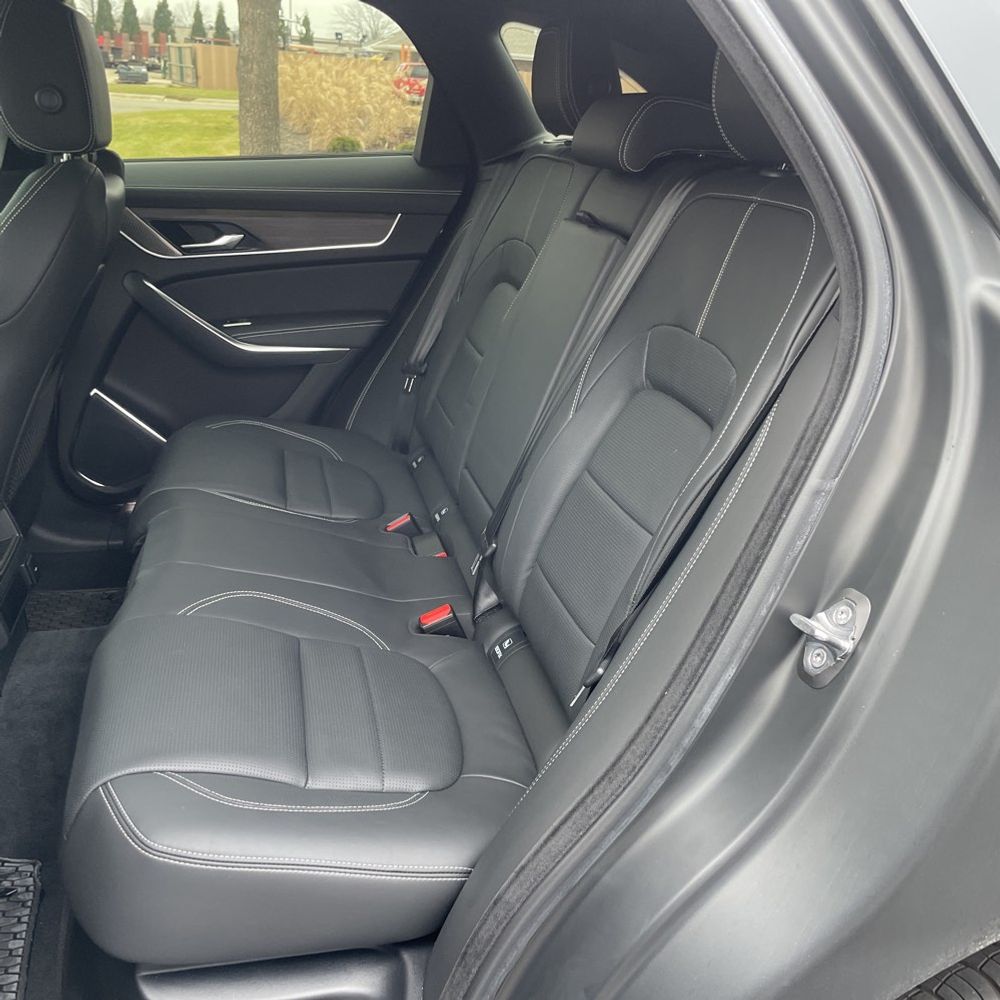 2023 Jaguar F-Pace P400 R-Dynamic S