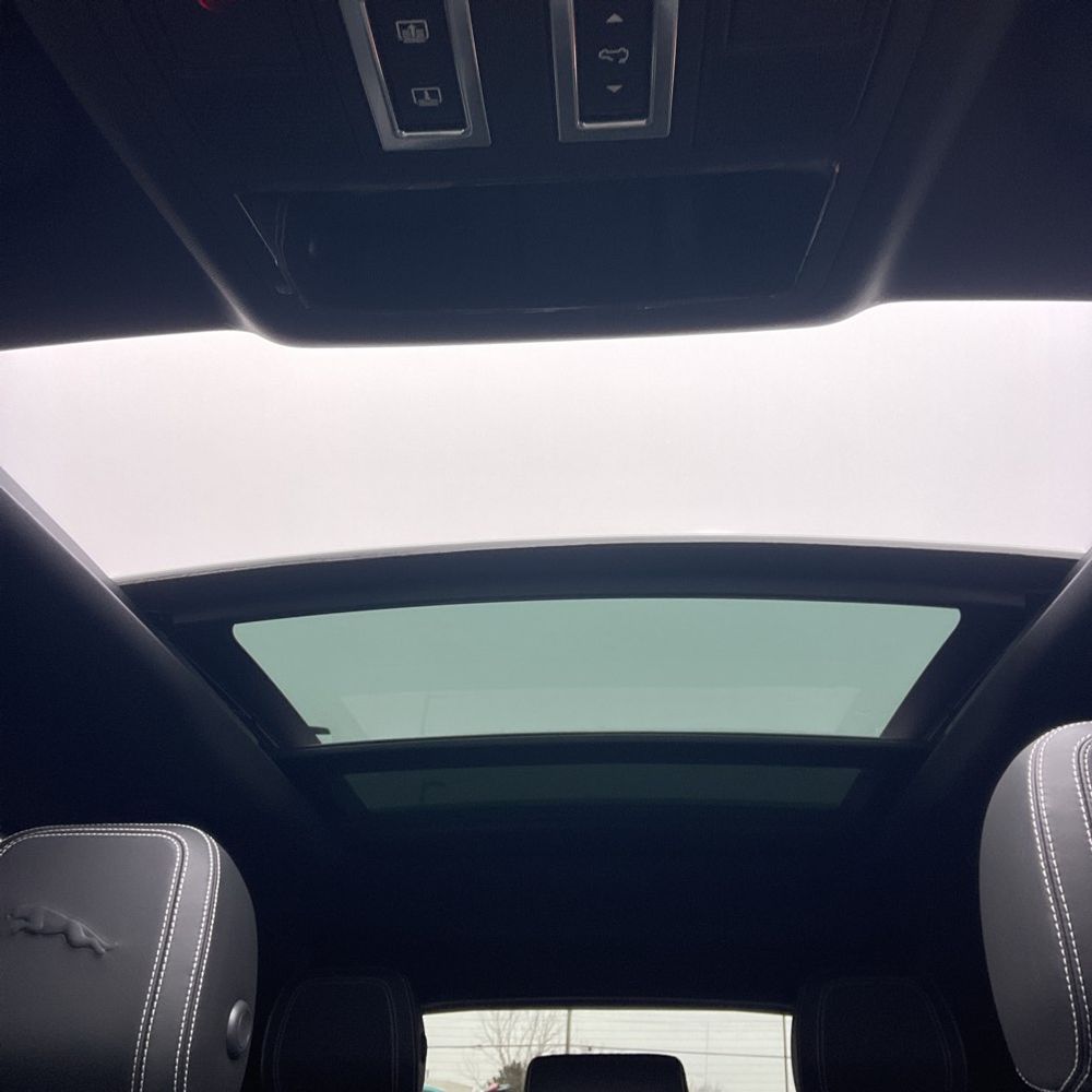 2023 Jaguar F-Pace P400 R-Dynamic S