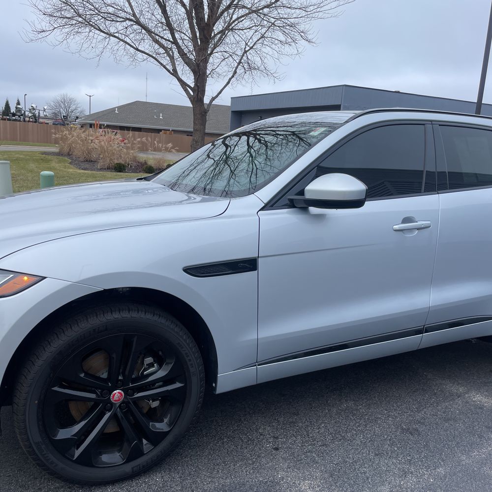 2023 Jaguar F-Pace P400 R-Dynamic S