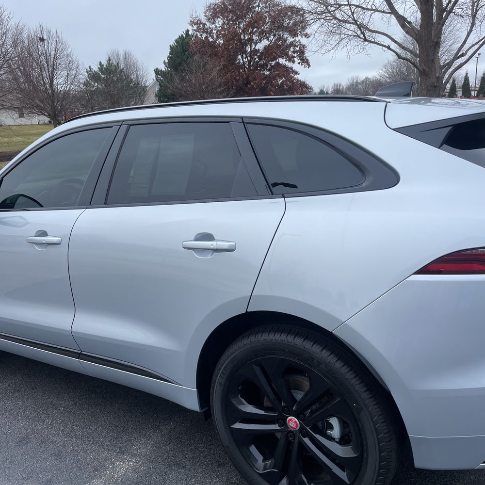 2023 Jaguar F-Pace P400 R-Dynamic S