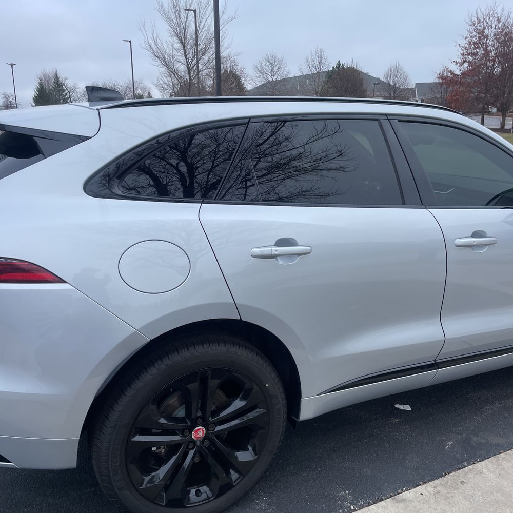 2023 Jaguar F-Pace P400 R-Dynamic S