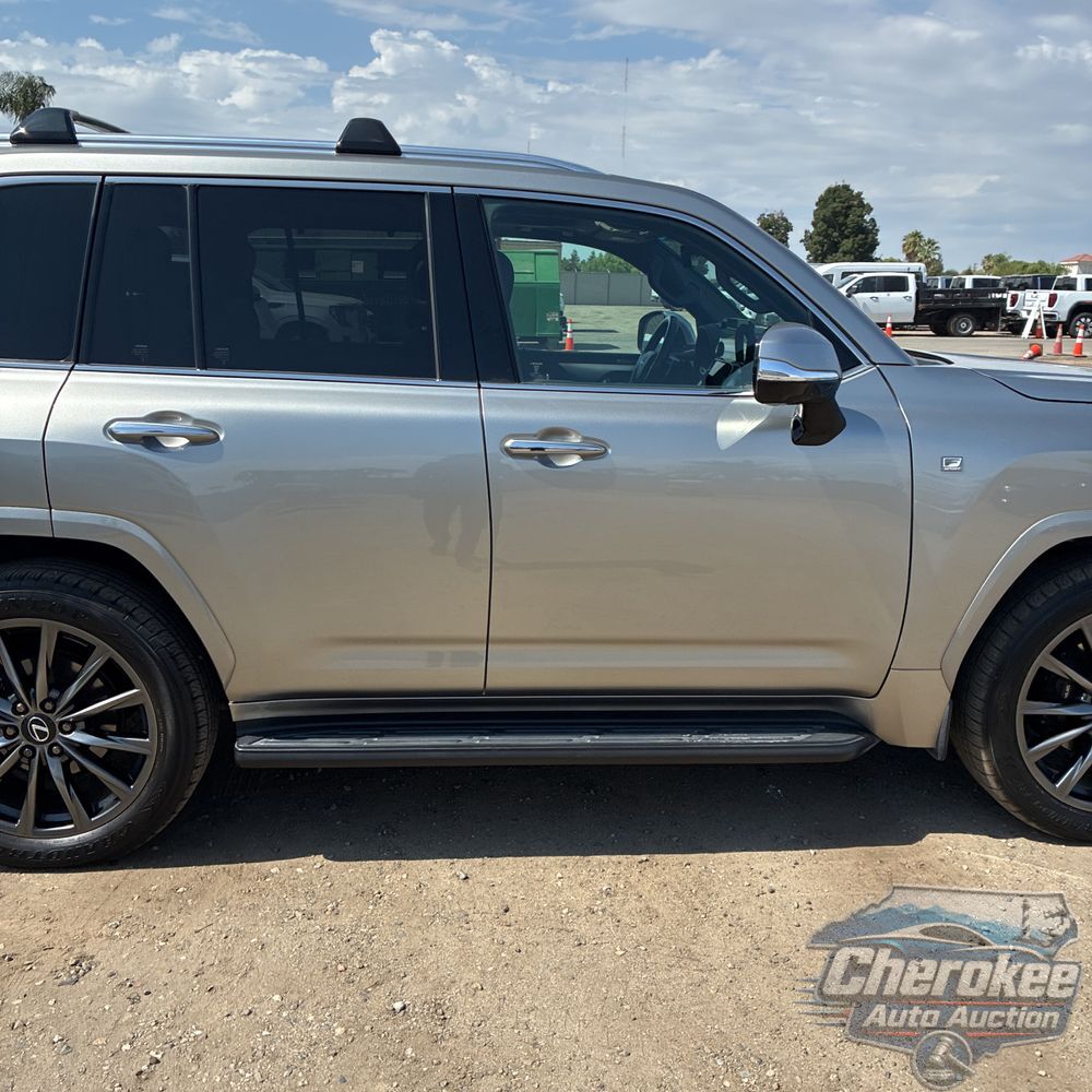 2023 Lexus LX 600 F SPORT Handling