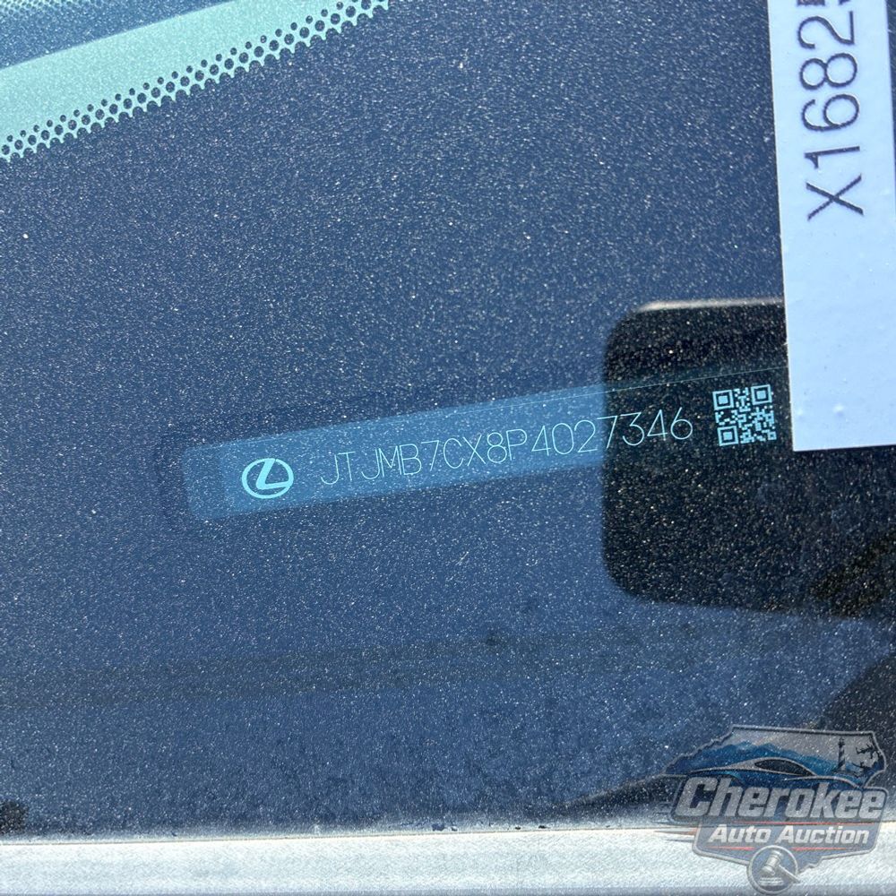 2023 Lexus LX 600 F SPORT Handling