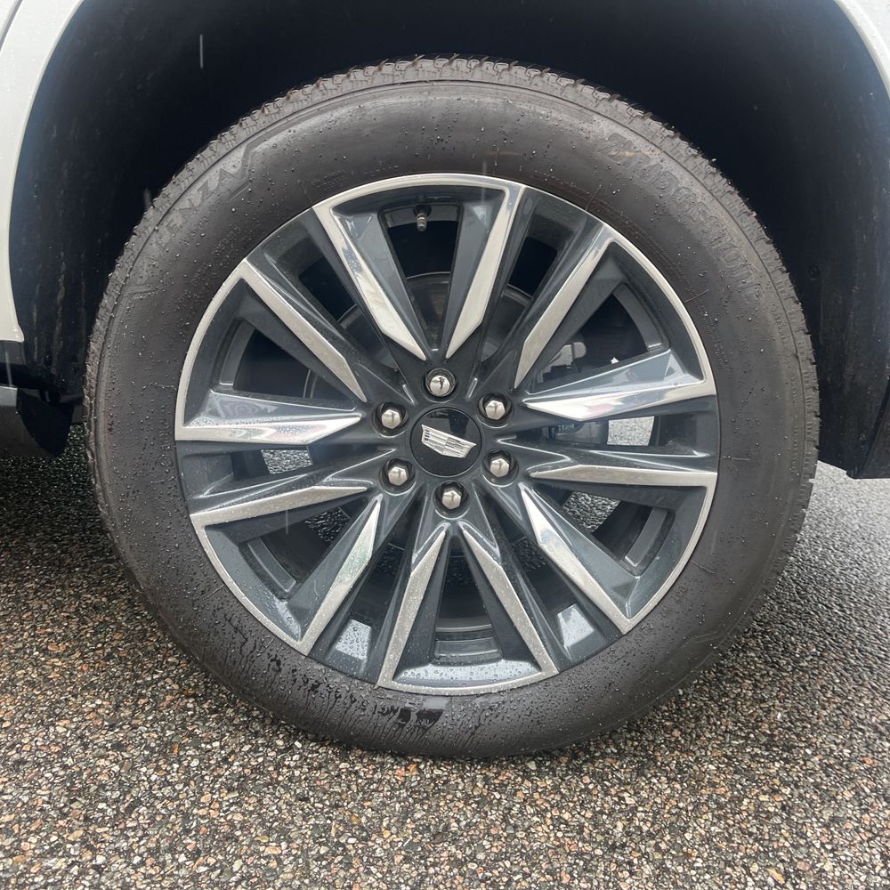2024 Cadillac Escalade Sport Platinum