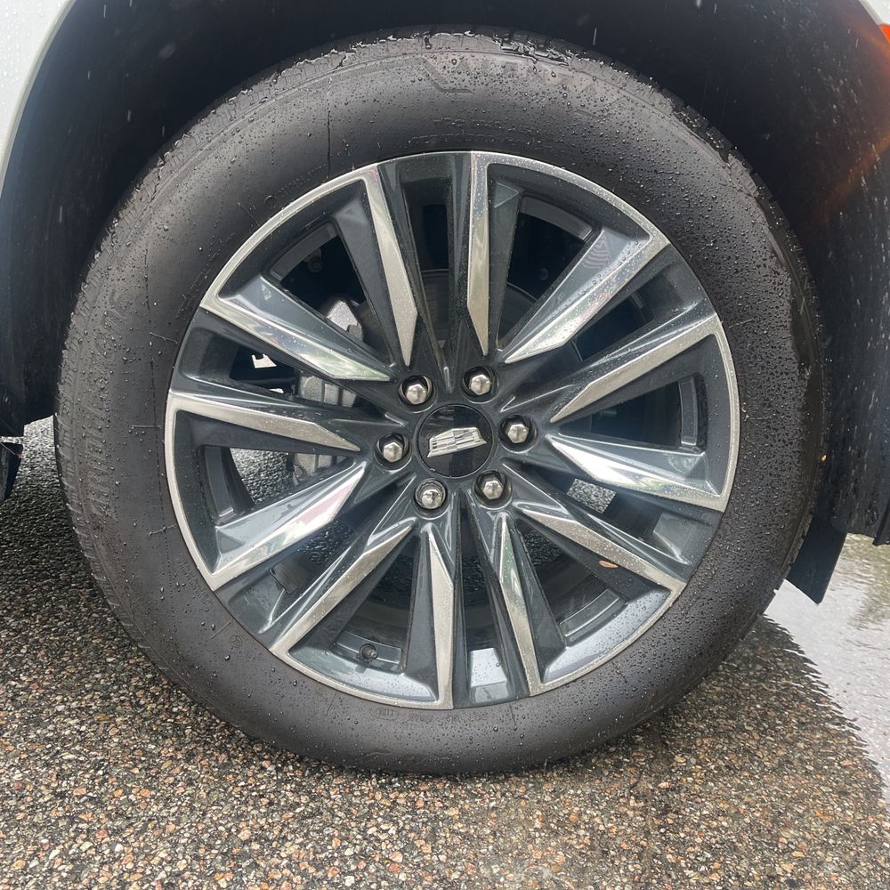 2024 Cadillac Escalade Sport Platinum