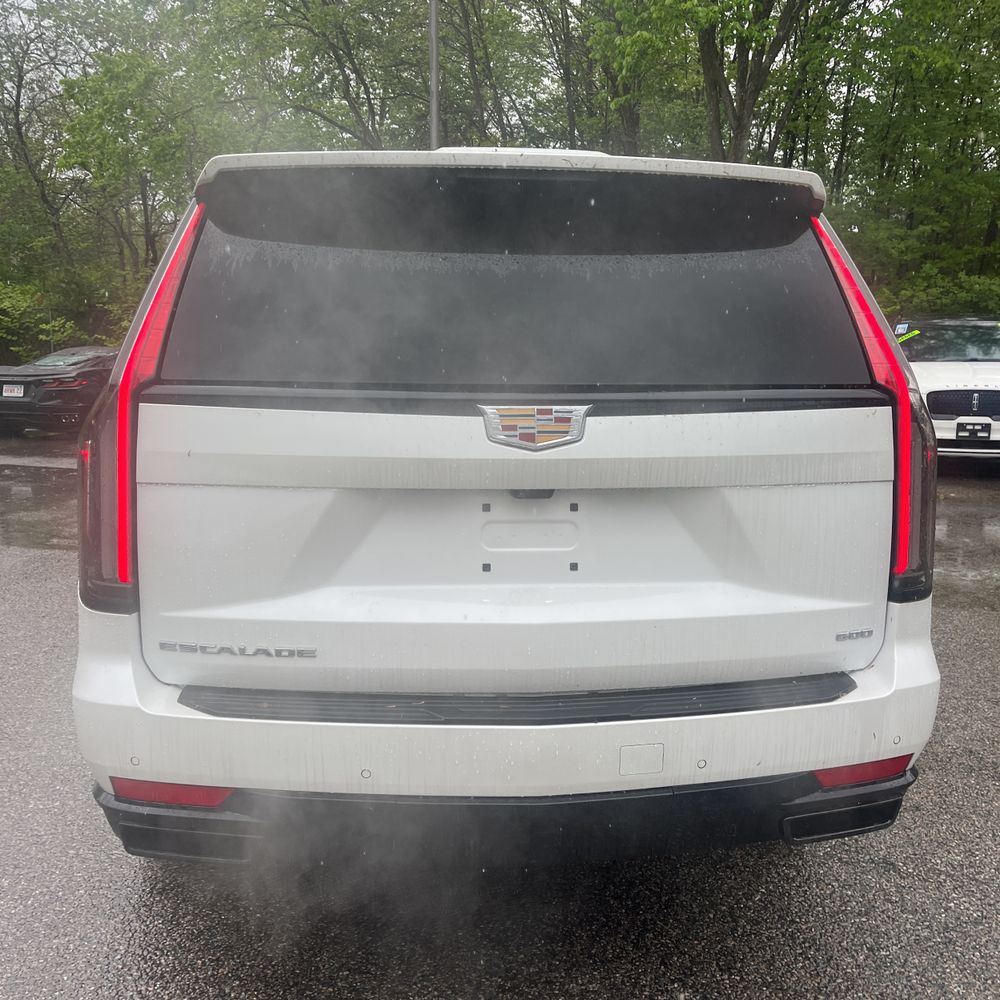 2024 Cadillac Escalade Sport Platinum
