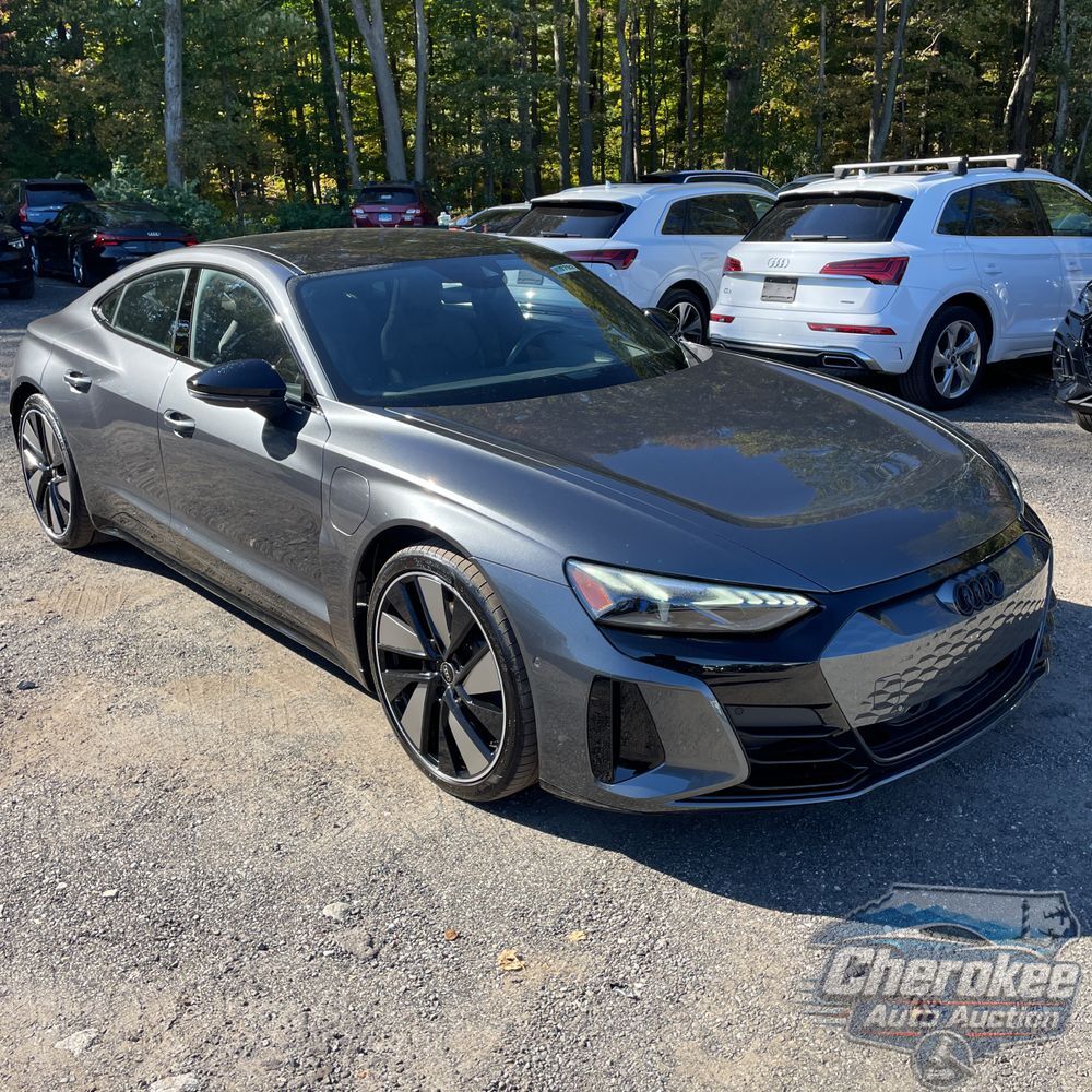 2023 Audi e-tron GT Prestige