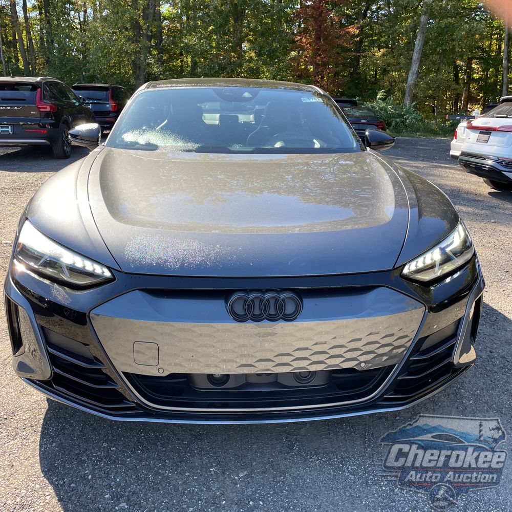 2023 Audi e-tron GT Prestige