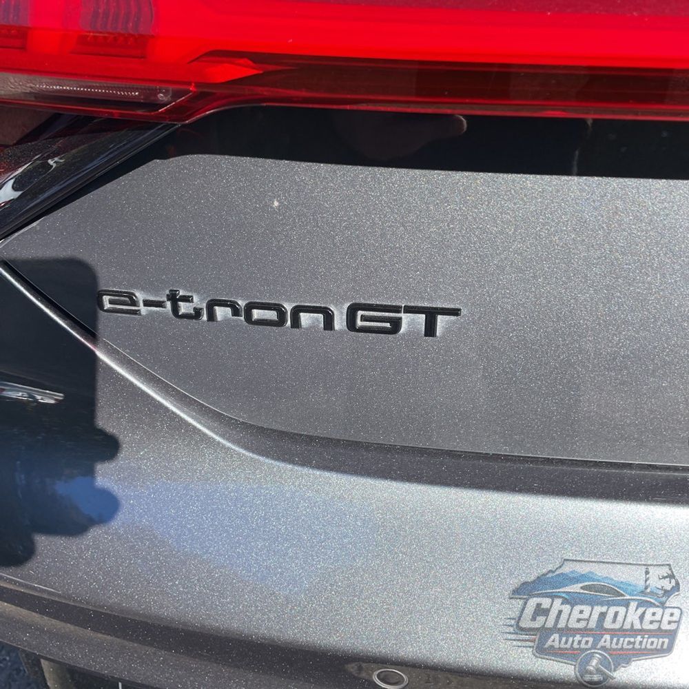 2023 Audi e-tron GT Prestige