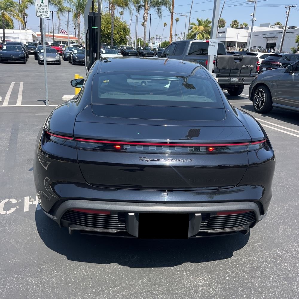 2020 Porsche Taycan Turbo S