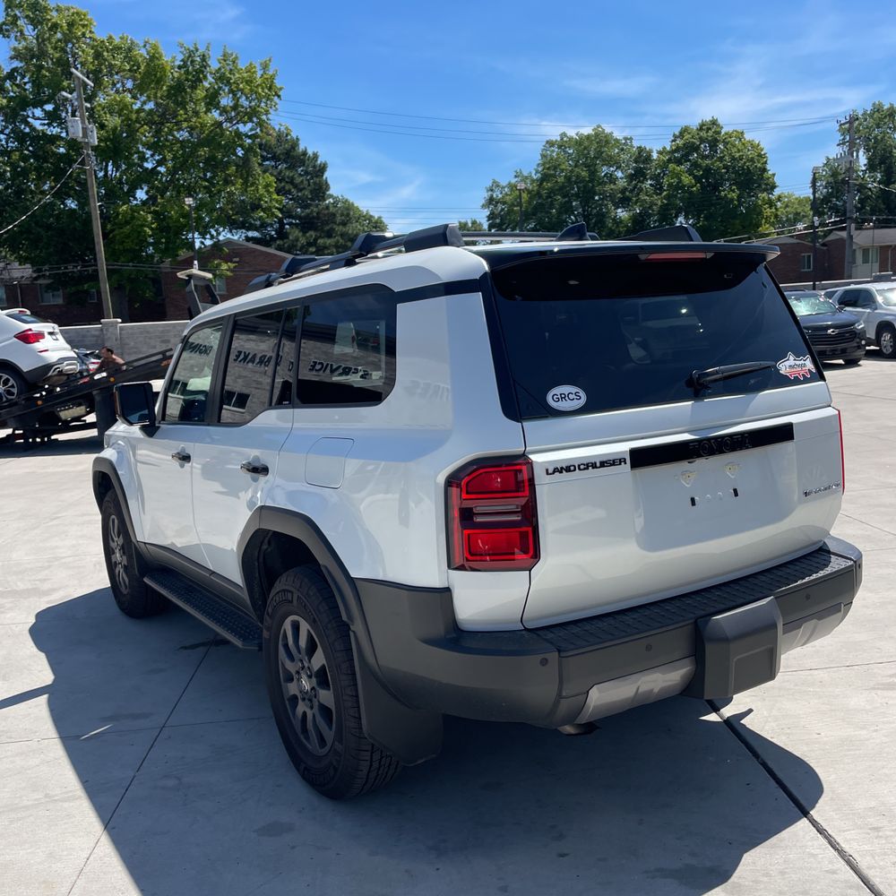 2025 Toyota Land Cruiser Base