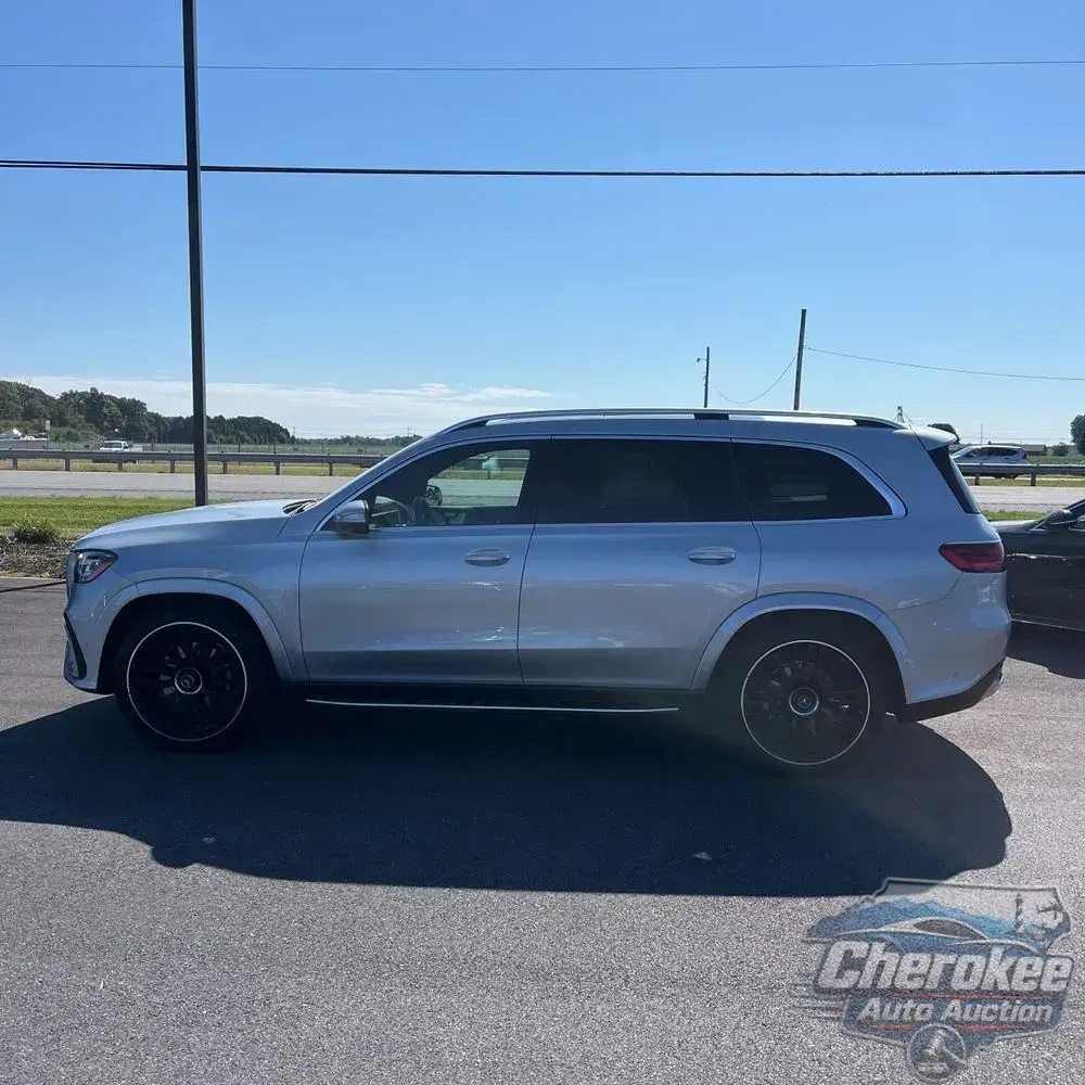 2025 Mercedes-Benz GLS GLS 580