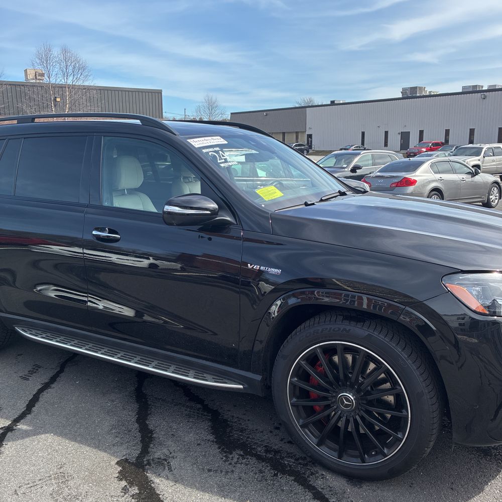 2024 Mercedes-Benz GLS AMG GLS 63