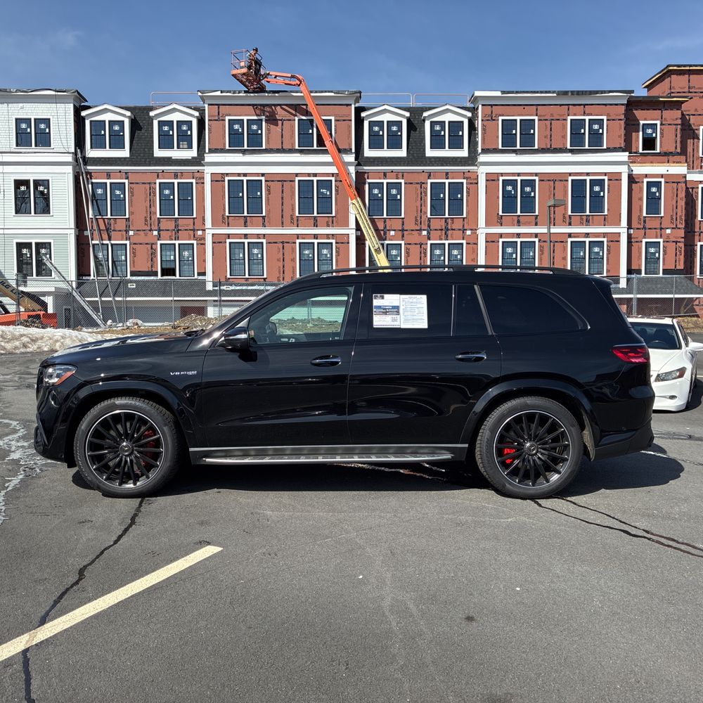 2024 Mercedes-Benz GLS AMG GLS 63