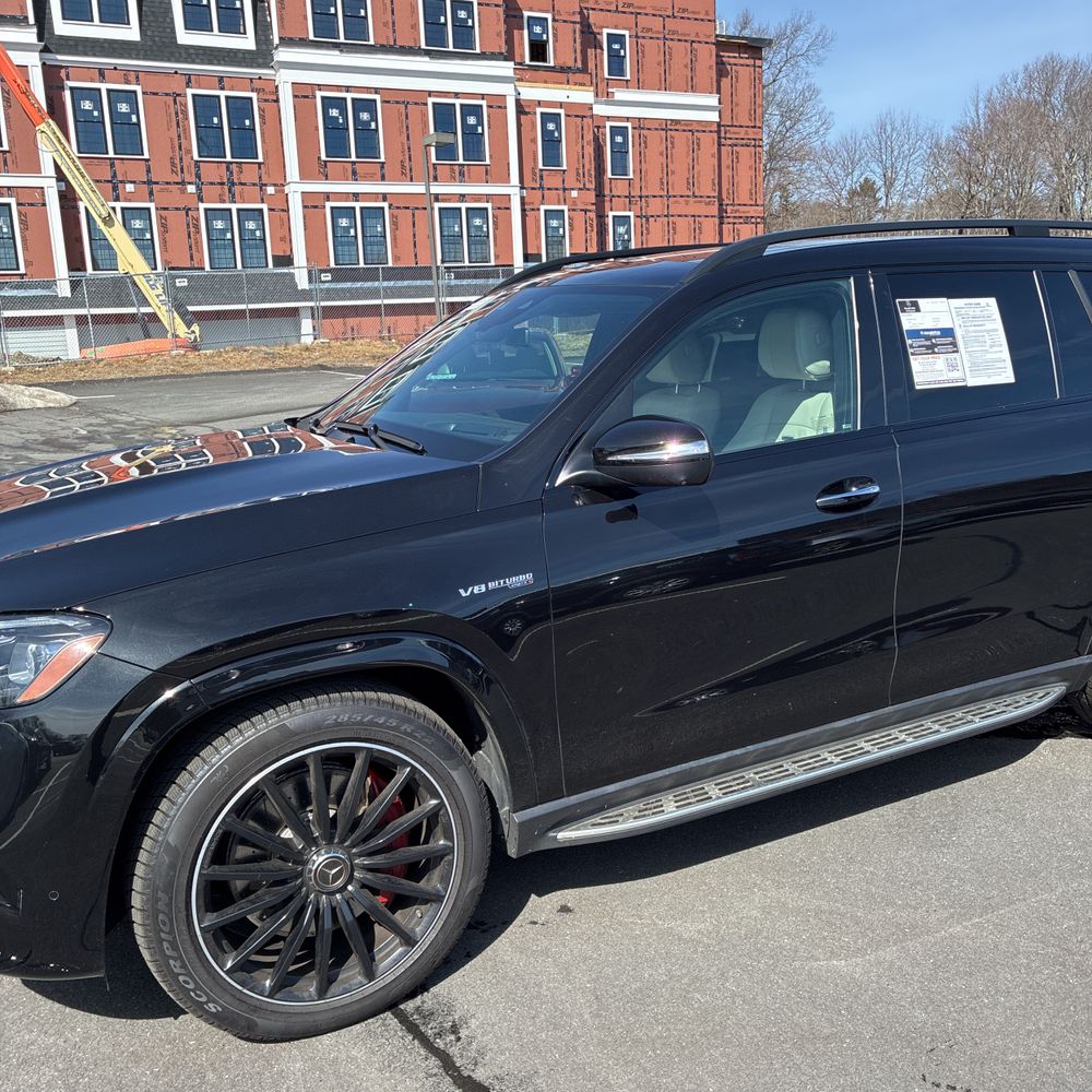 2024 Mercedes-Benz GLS AMG GLS 63