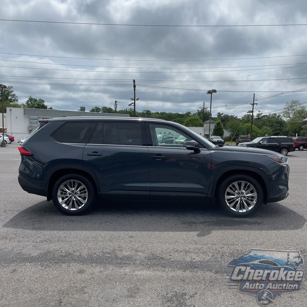2024 Toyota Grand Highlander Platinum