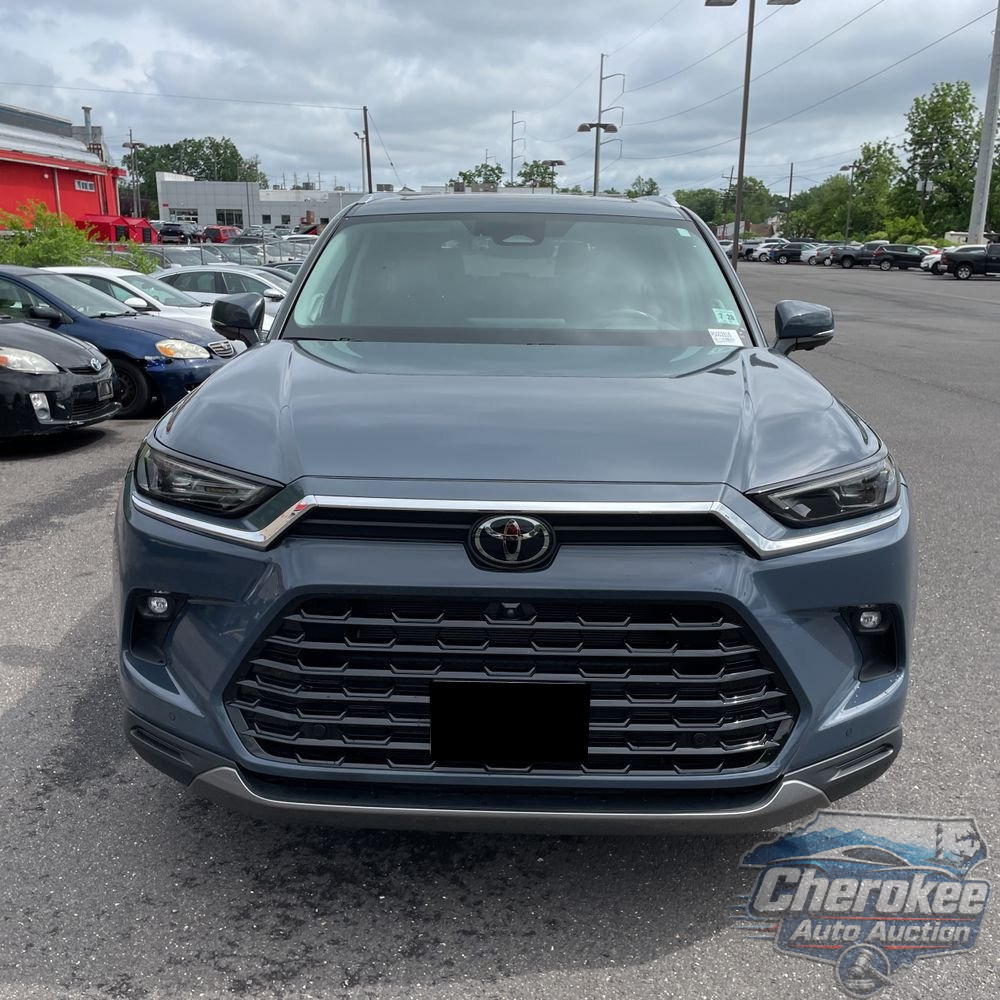 2024 Toyota Grand Highlander Platinum