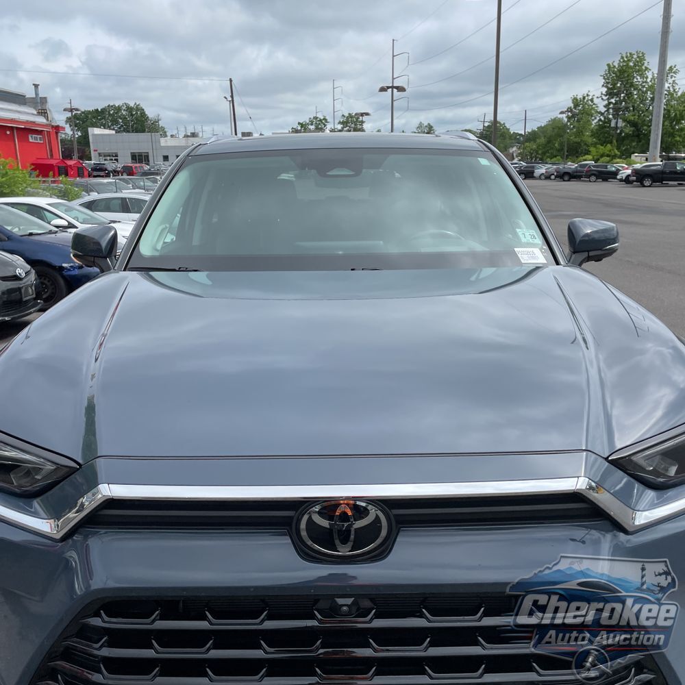 2024 Toyota Grand Highlander Platinum