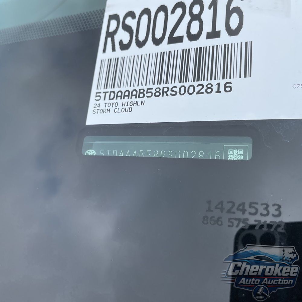 2024 Toyota Grand Highlander Platinum
