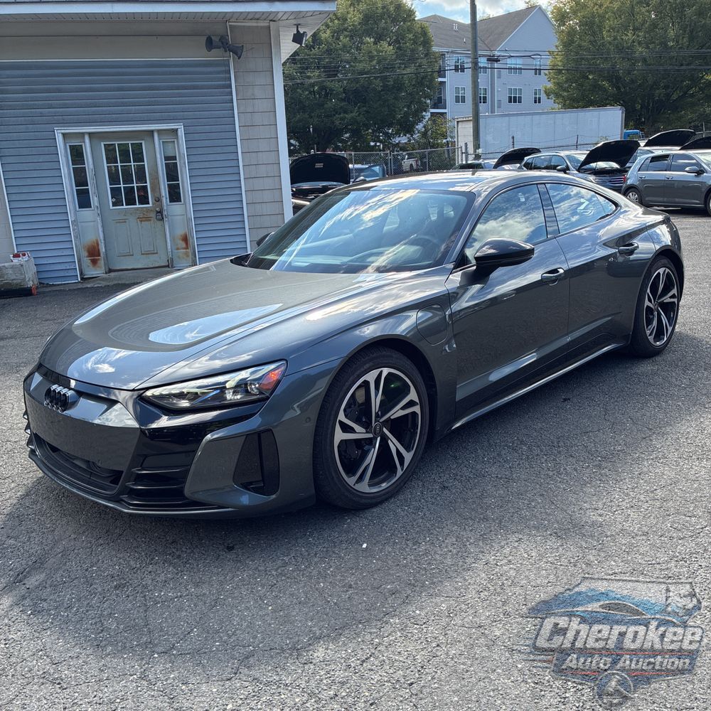 2024 Audi e-tron GT Prestige