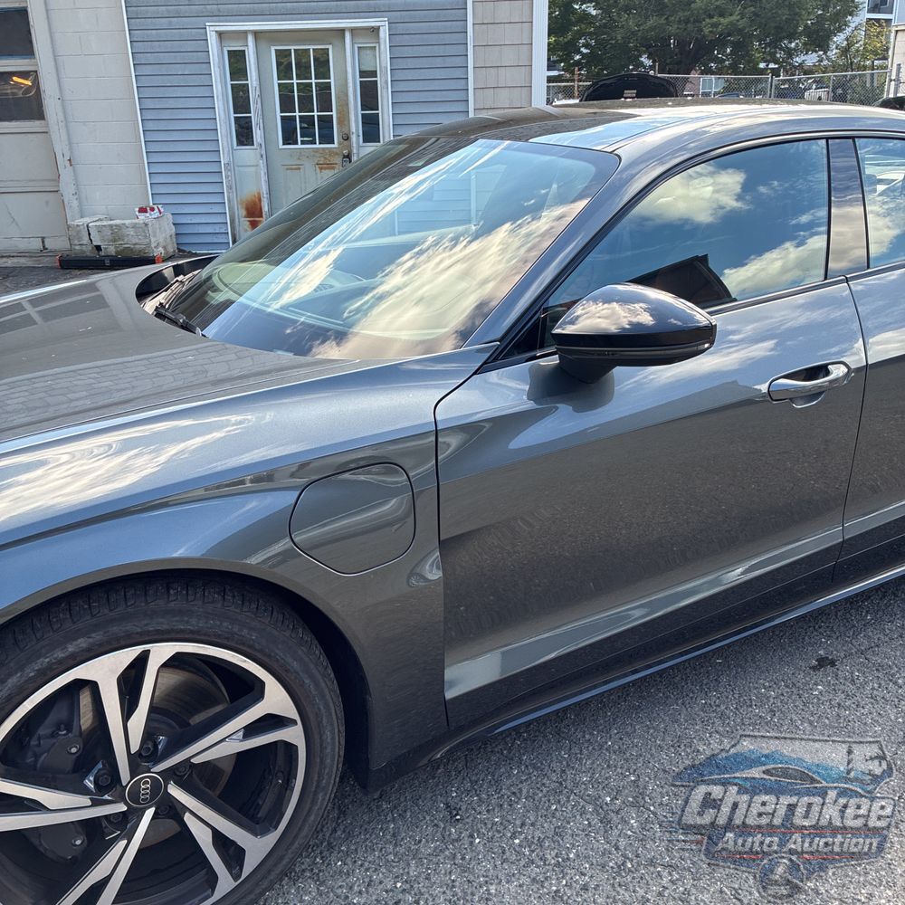 2024 Audi e-tron GT Prestige