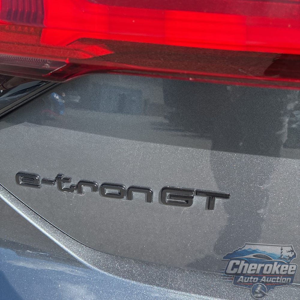 2024 Audi e-tron GT Prestige