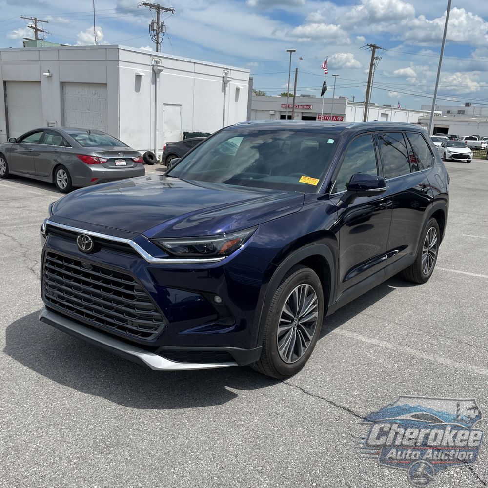 2024 Toyota Grand Highlander Hybrid MAX Platinum