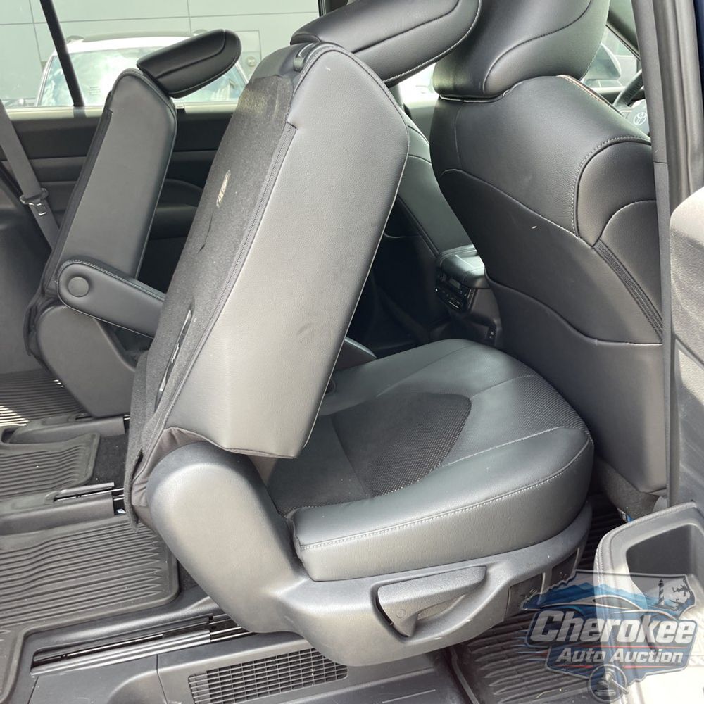 2024 Toyota Grand Highlander Hybrid MAX Platinum