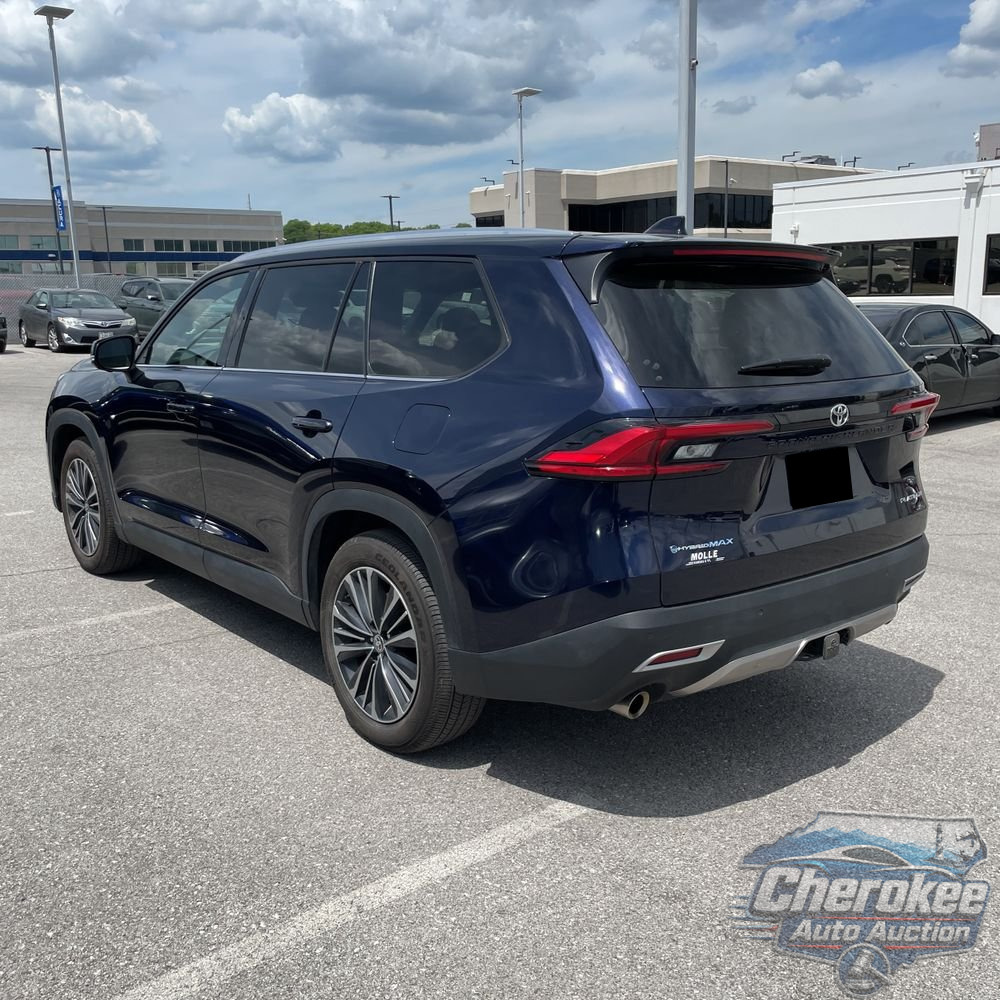 2024 Toyota Grand Highlander Hybrid MAX Platinum