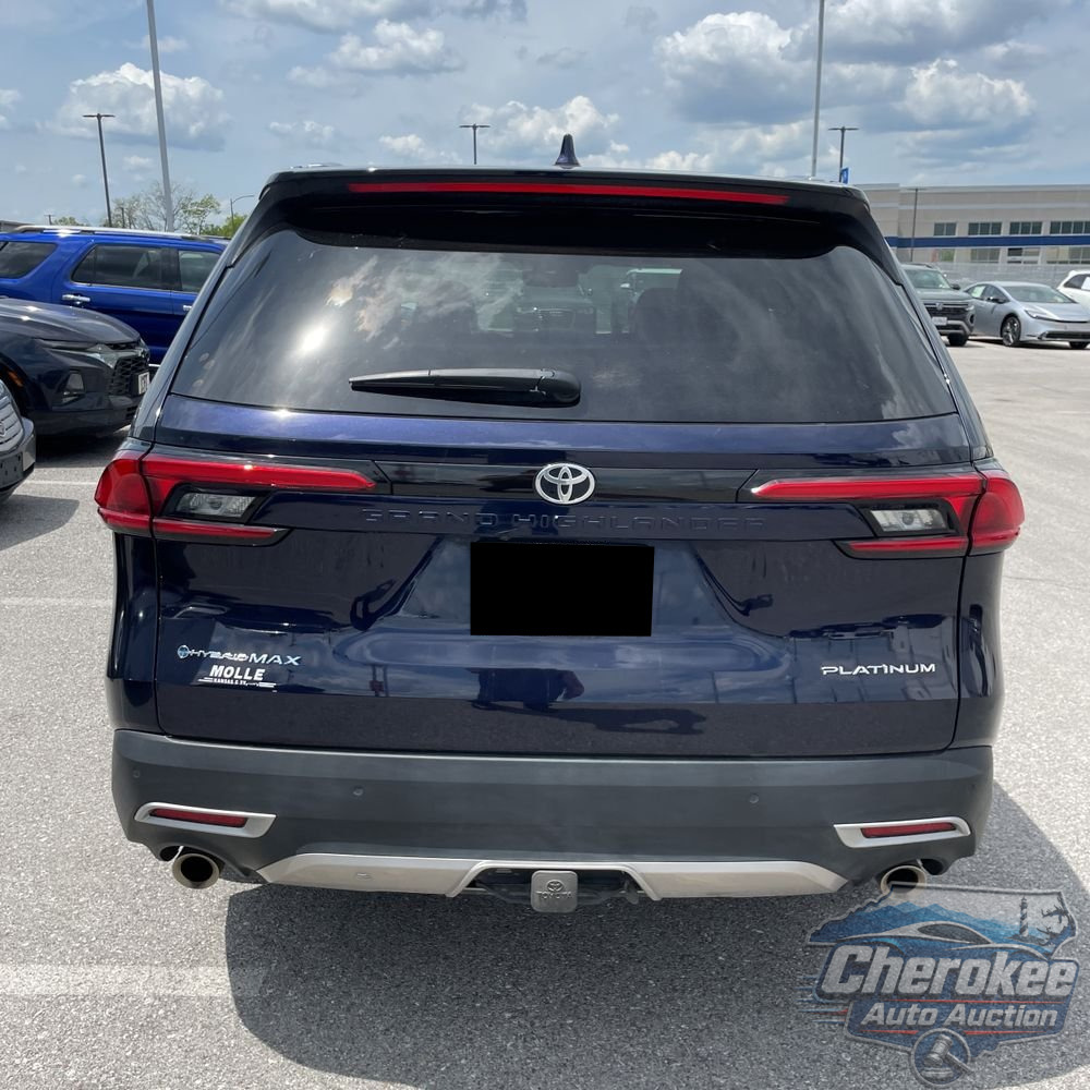 2024 Toyota Grand Highlander Hybrid MAX Platinum
