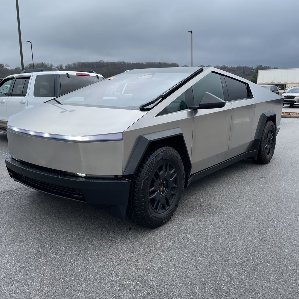 2024 Tesla Cybertruck Base