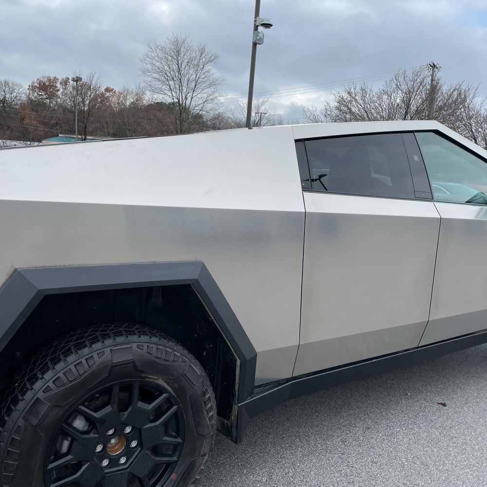 2024 Tesla Cybertruck Base