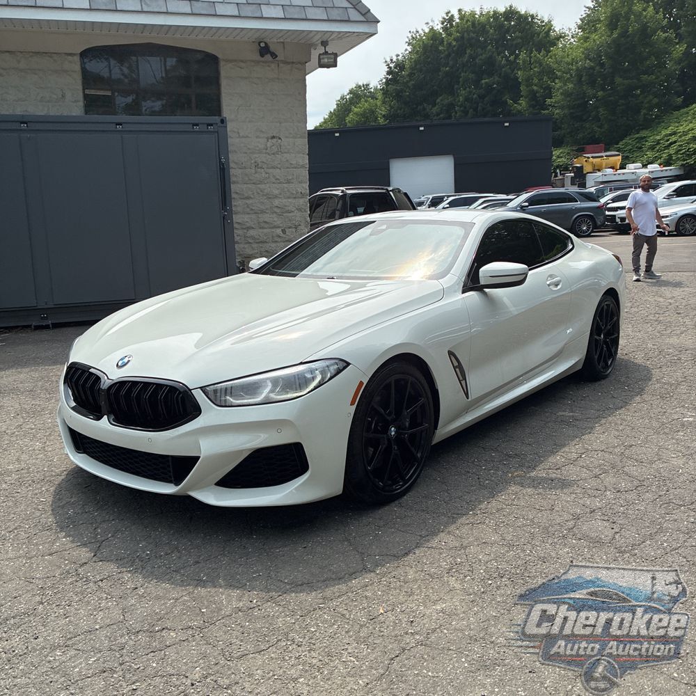 2022 BMW 8-Series 840i