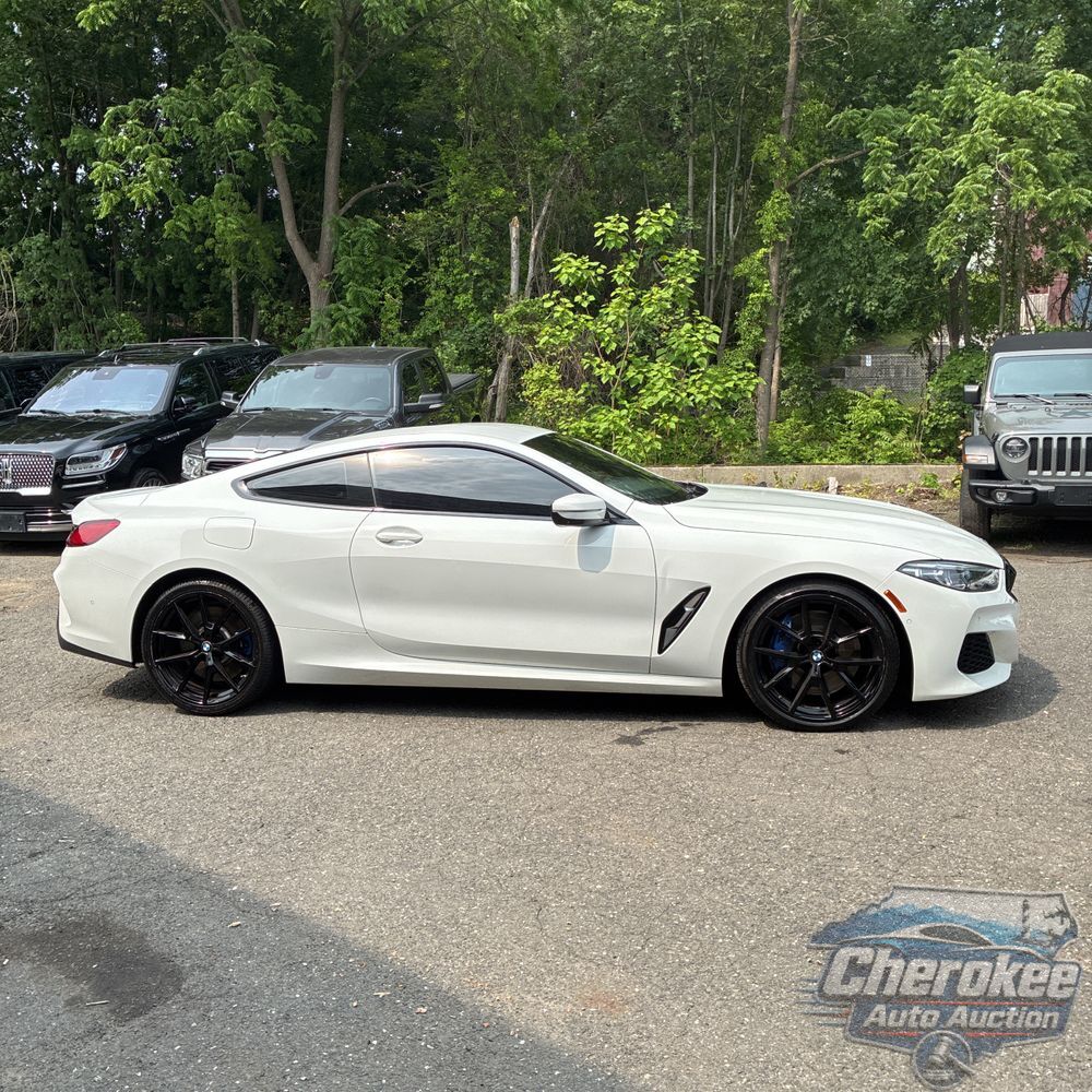 2022 BMW 8-Series 840i