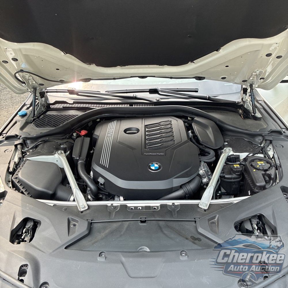 2022 BMW 8-Series 840i