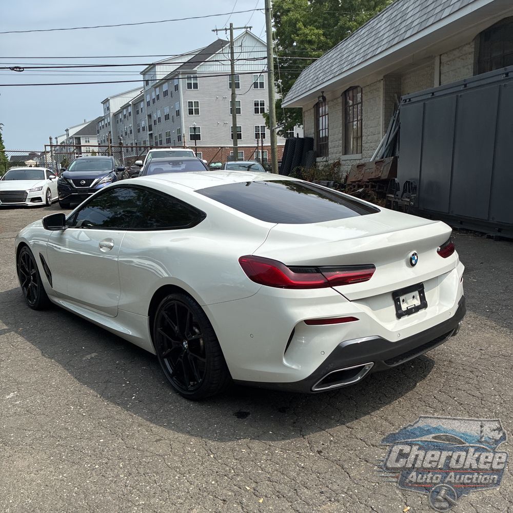 2022 BMW 8-Series 840i