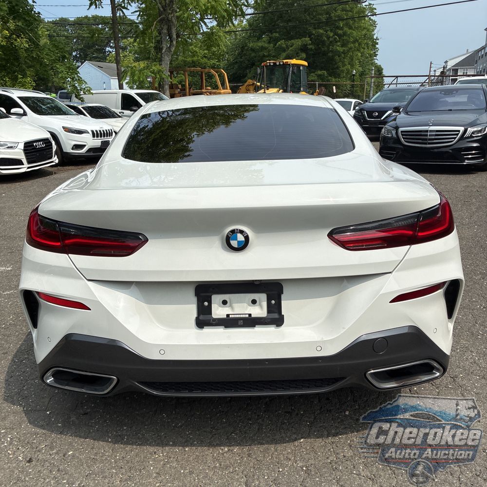 2022 BMW 8-Series 840i
