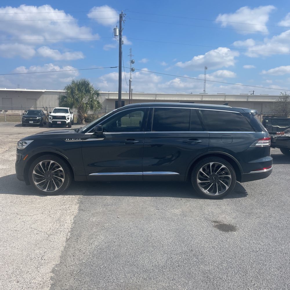 2023 Lincoln Aviator Reserve