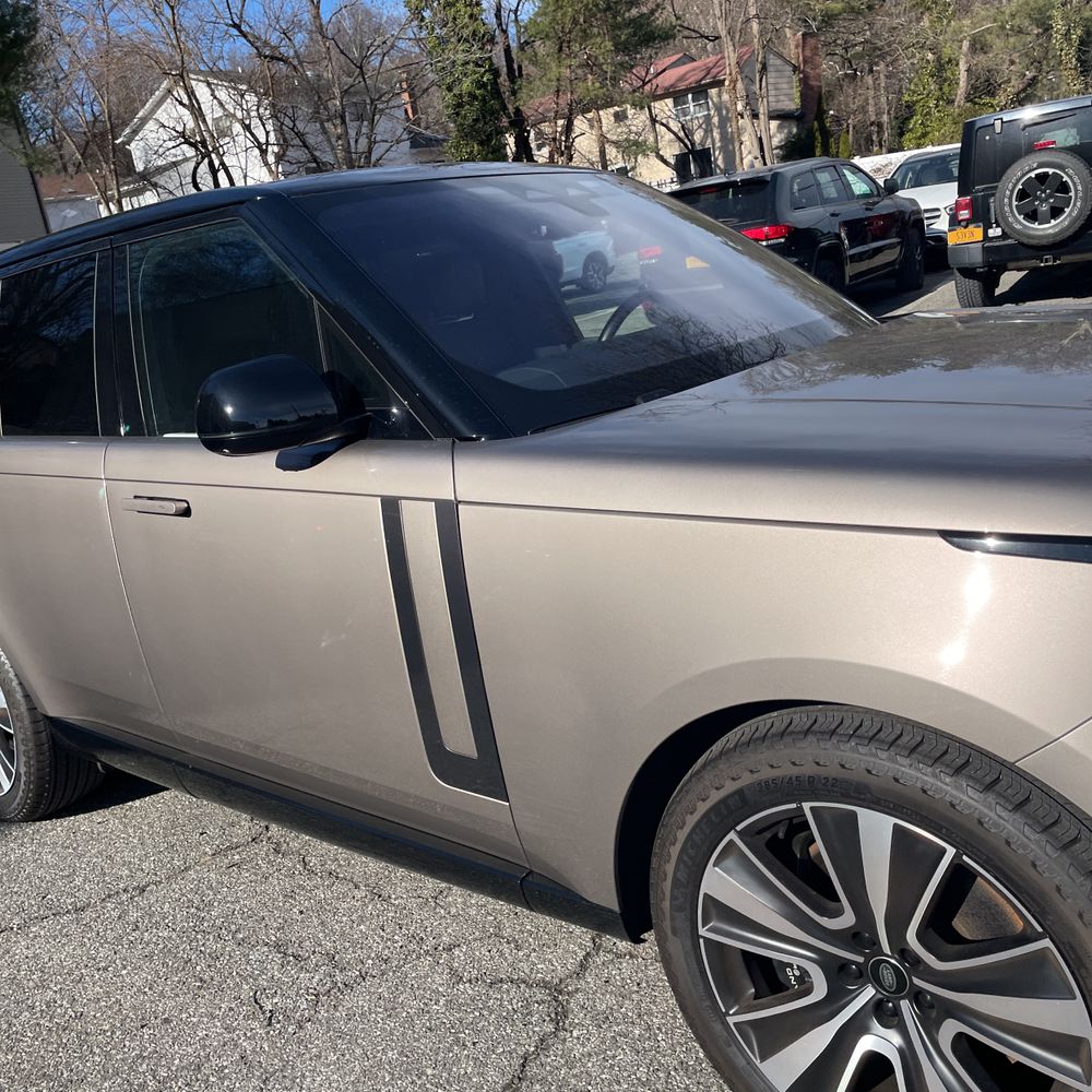 2023 Land Rover Range Rover P530 SE